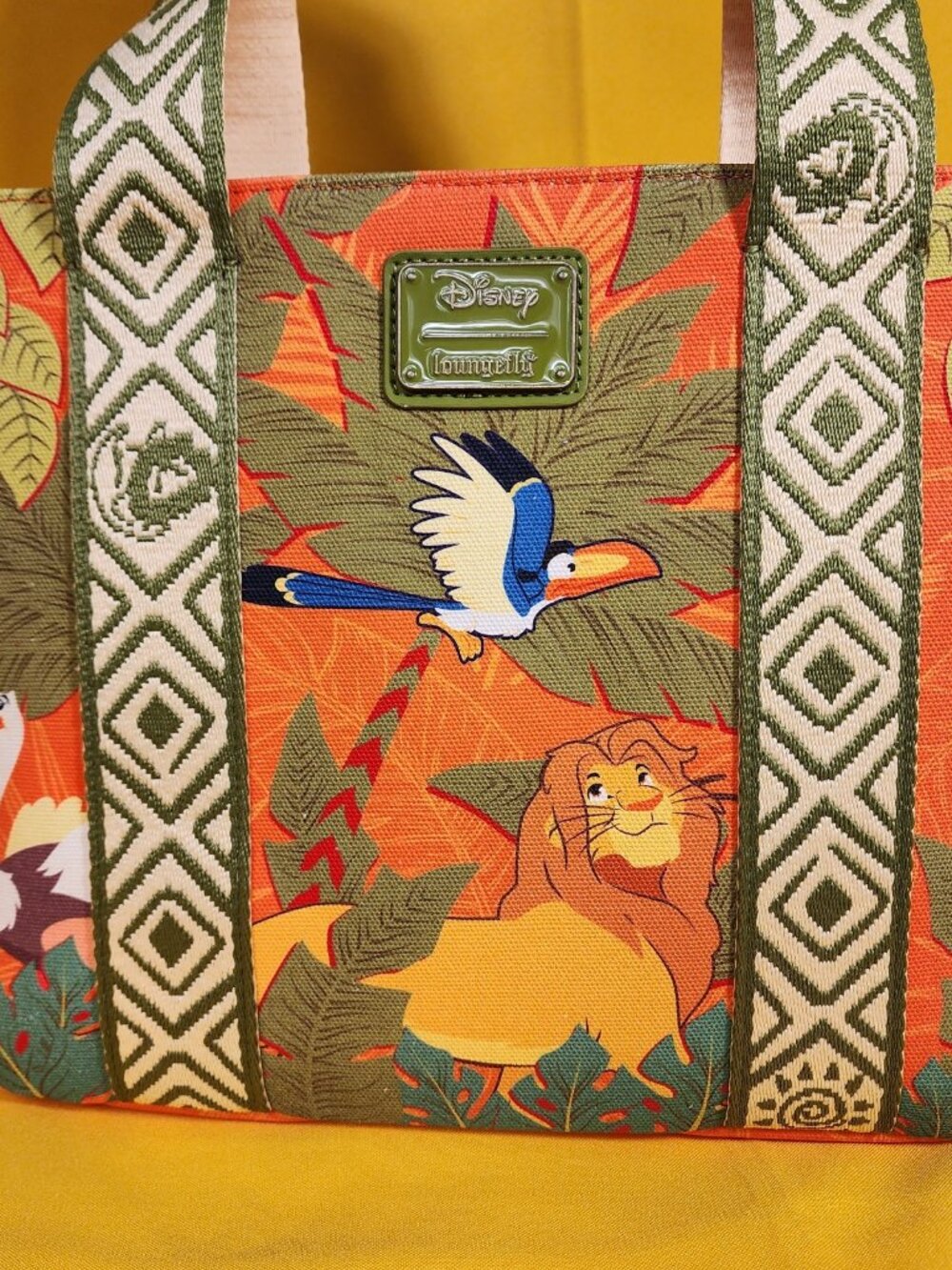 Loungefly Disney The Lion King Animals Printed Canvas Crossbody Tote Handbag NEW - Picture 5 of 11